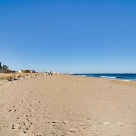 Beachfront Old Orchard Beach Condo With Balcony Экстерьер фото