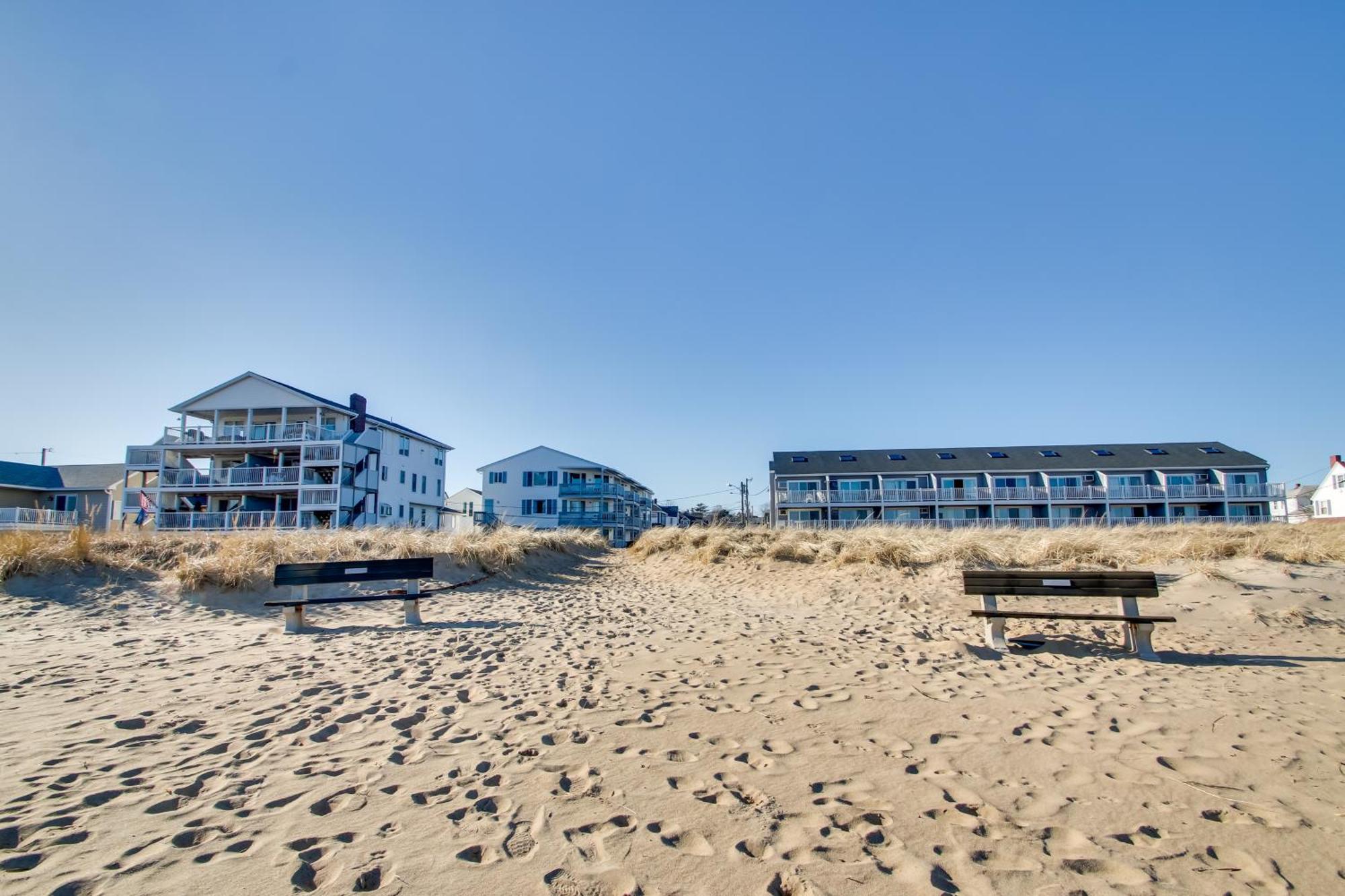 Beachfront Old Orchard Beach Condo With Balcony Экстерьер фото