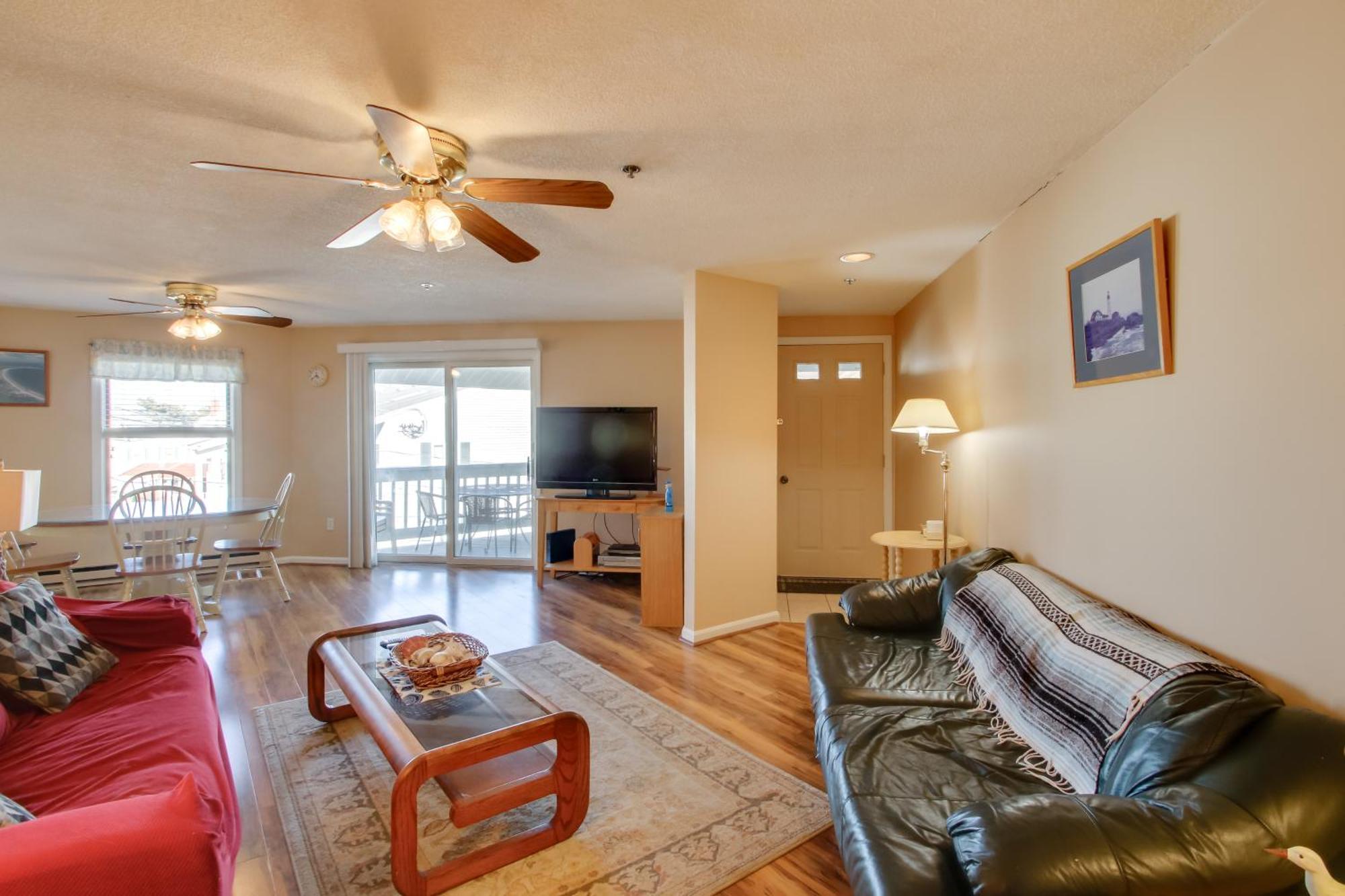 Beachfront Old Orchard Beach Condo With Balcony Экстерьер фото